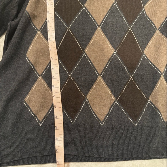 Banana Republic Silk Cashmere Argyle V-Neck sweater brown gray - Picture 5 of 6